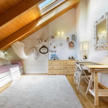 Fuente Del Tesoro Vacacional En *